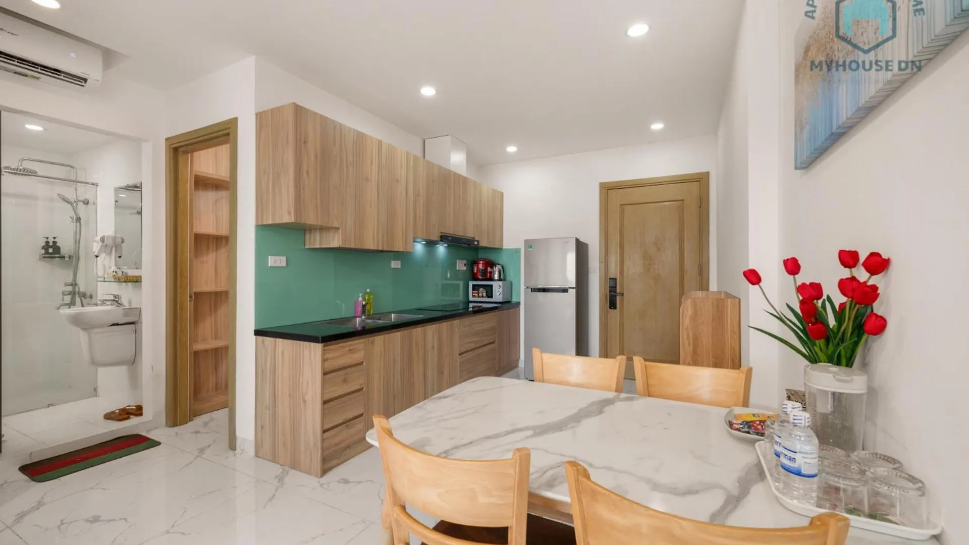 Md Tropical Sea Apartment Da Nang 0*,